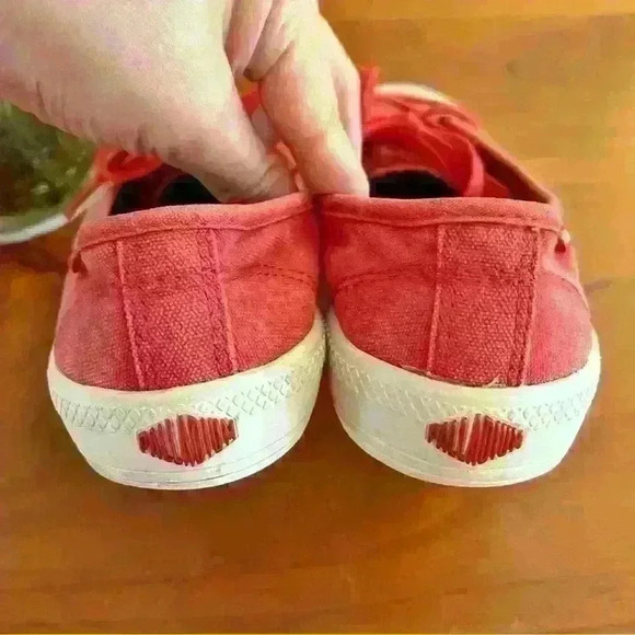 Palladium Women's Red Canvas Shoes - Picture 3 of 9